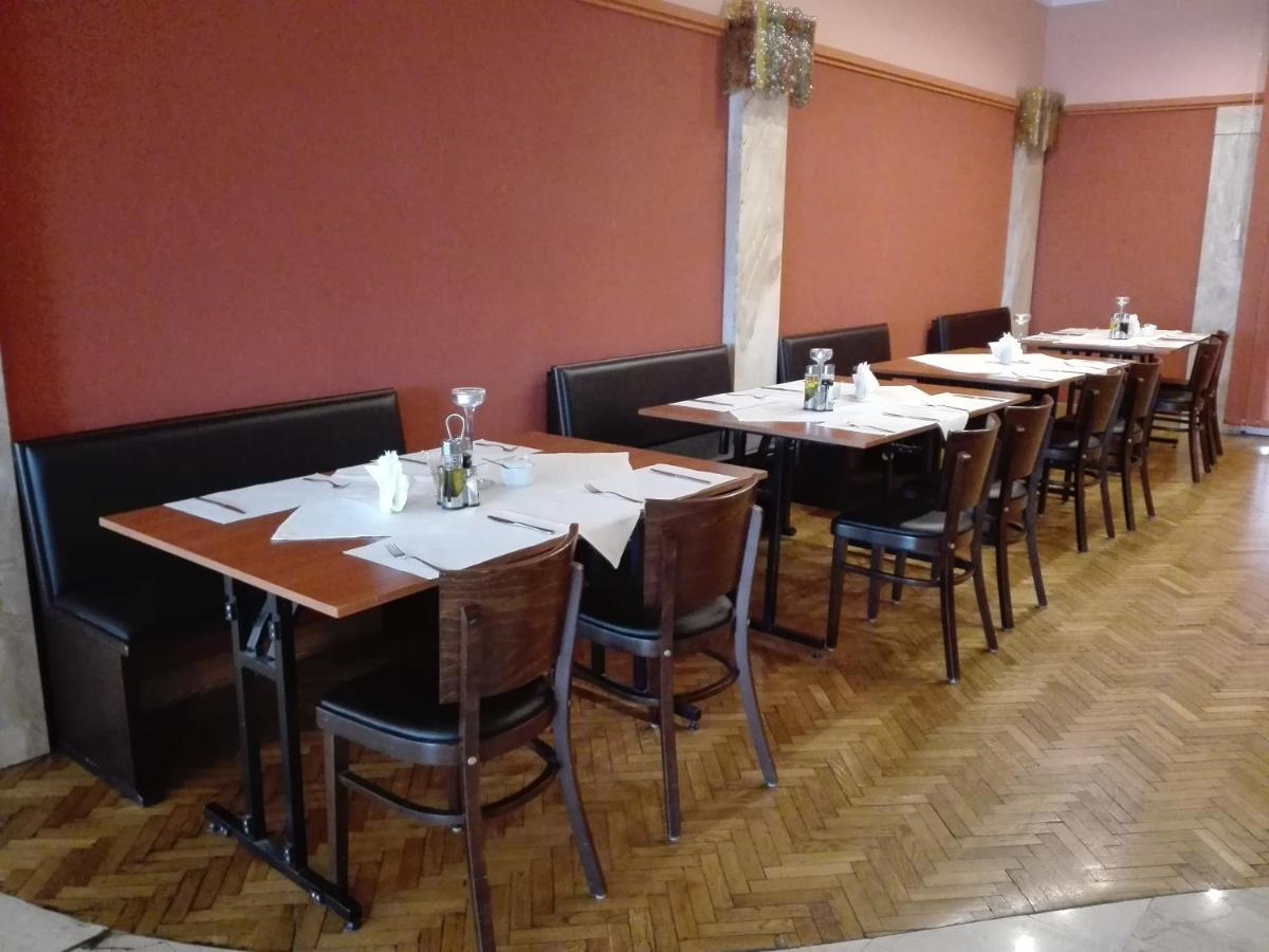 Hotel Festival Ополе Екстер'єр фото
