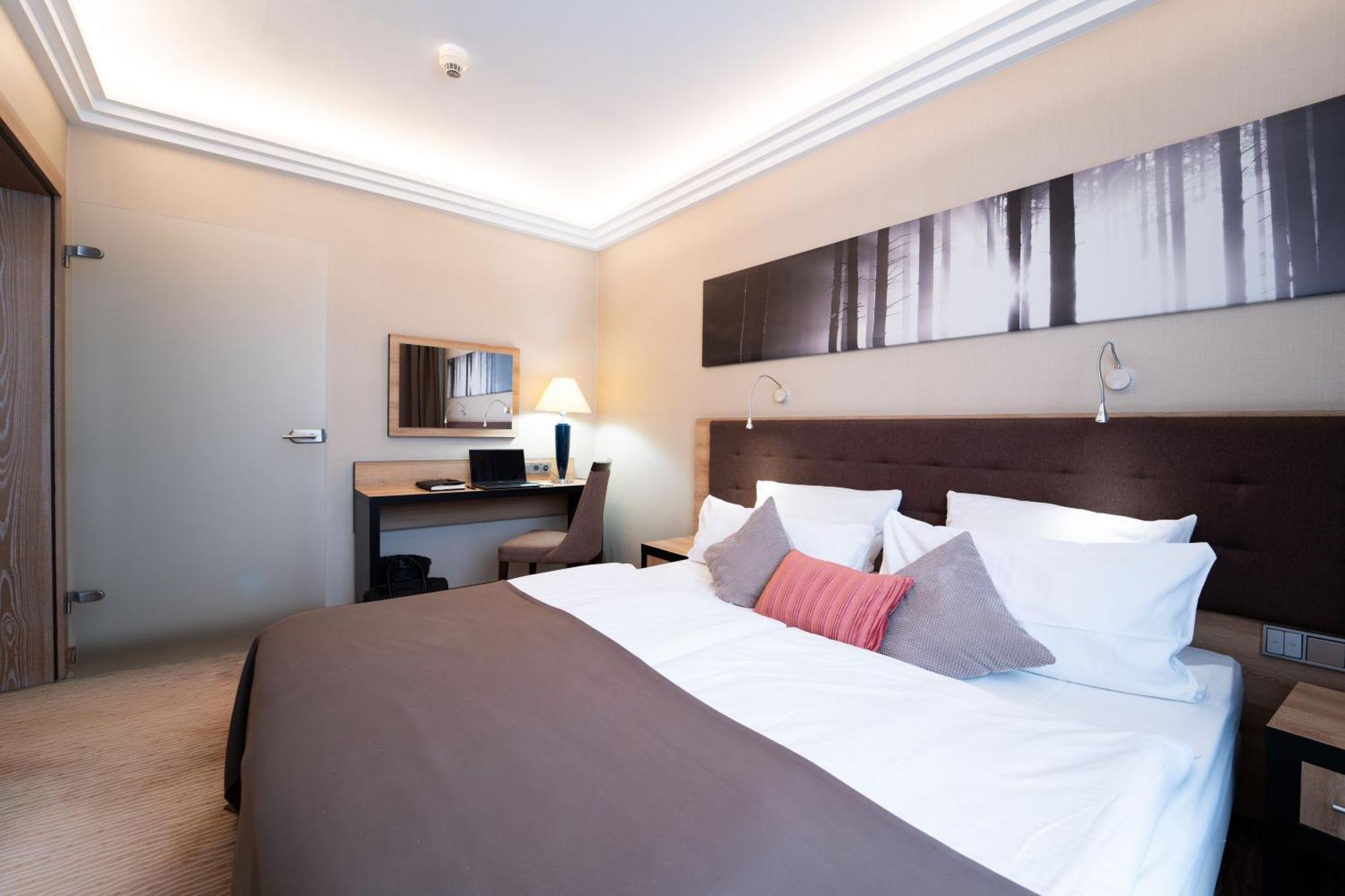 Hotel Festival Ополе Екстер'єр фото
